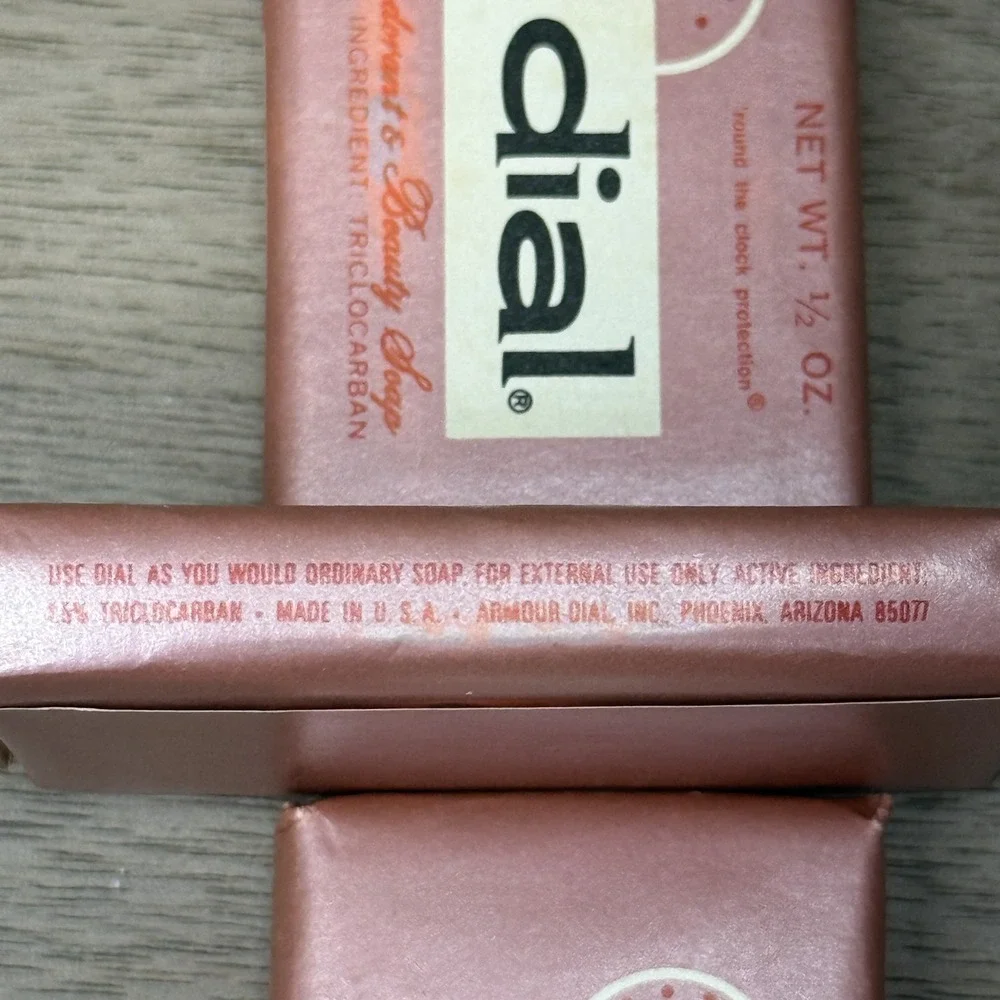 Vintage Dial Bar Soap Pink Deodorant & Beauty Bars 1/2 oz NOS Sealed- Lot of 58